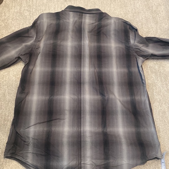 Mens button up - Picture 4 of 6